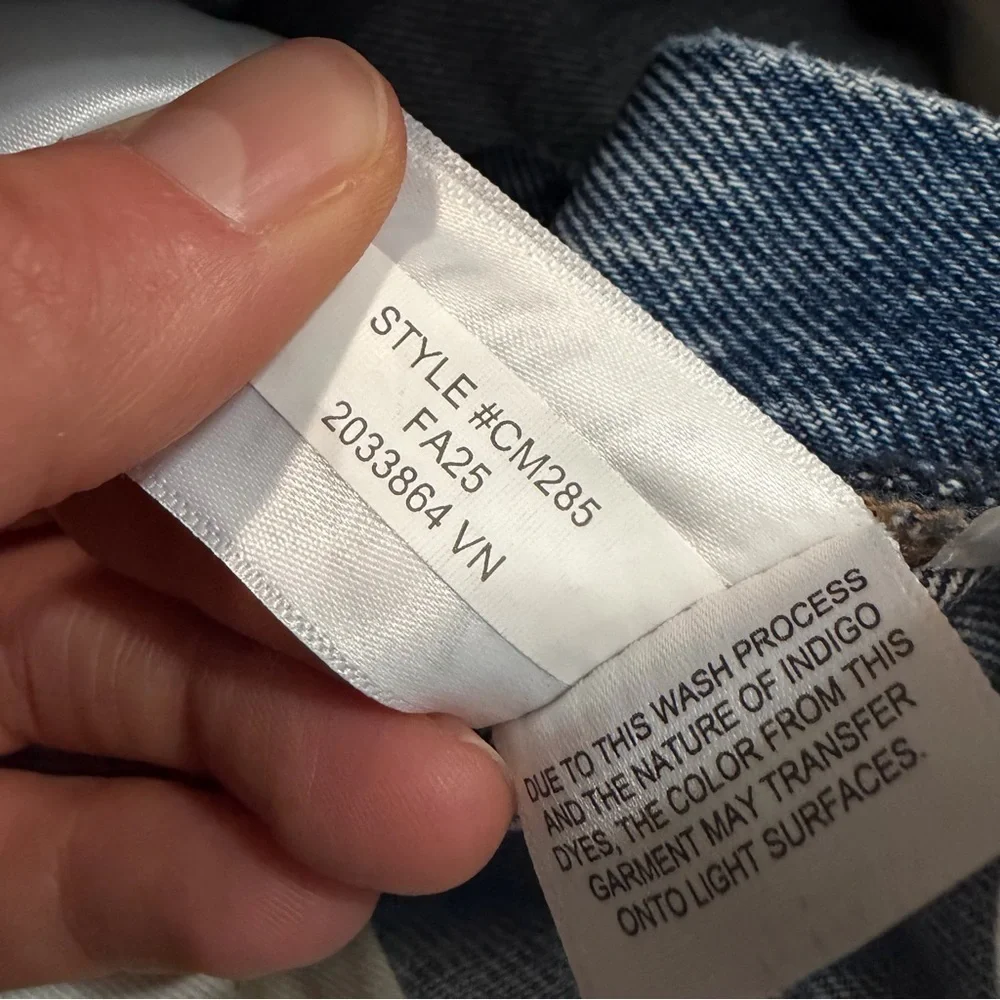 J crew Classic jean in light wash 34x30